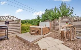 Lochinvar - Clydesdale Log Cabin With Hot Tub
